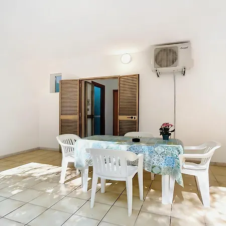 Villaggio Sabbia D'oro Lupetto