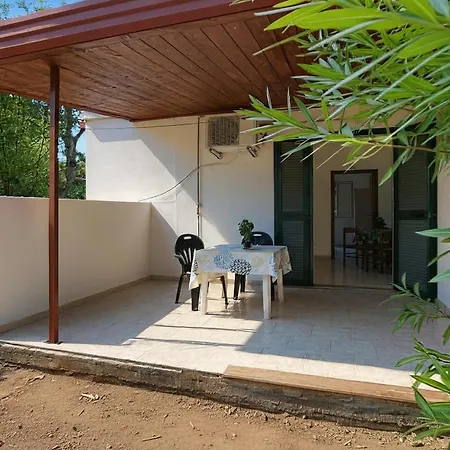 Villaggio Sabbia D'oro * Lupetto