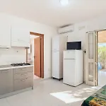 Villaggio Sabbia D'oro * Lupetto