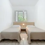 Semesterbostad Villaggio Sabbia D'oro Lupetto