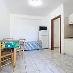 Semesterbostad Villaggio Sabbia D'oro Lupetto